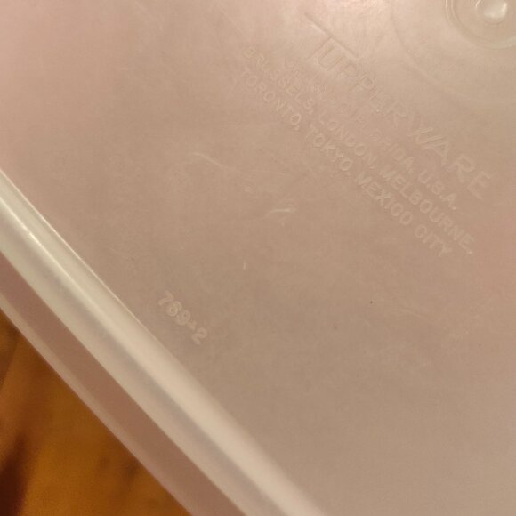 Vintage Tupperware Red Stow-N-Go Tote Box Craft Sewing Beads Tackle 767 768 769 - Picture 10 of 11